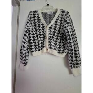 Willow & Wind Houndstooth Fuzzy Cardigan & Tank Set Black White Size Small